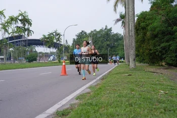 Runner Photo 3307385