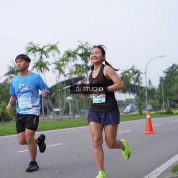 Runner Photo 3307694