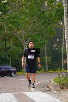 Runner Photo 3307731