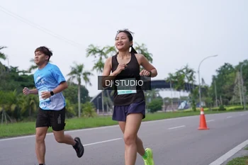 Runner Photo 3307757