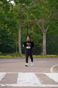 Runner Photo 3307762