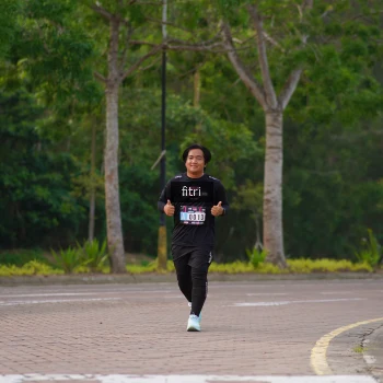Runner Photo 3307813