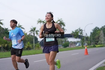 Runner Photo 3307831