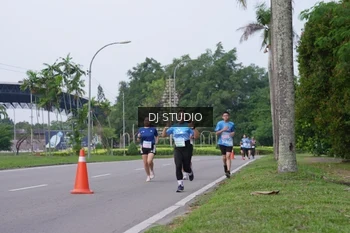 Runner Photo 3307949