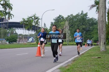 Runner Photo 3308167