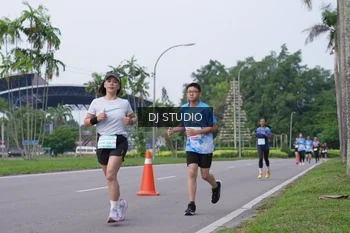 Runner Photo 3308386