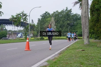 Runner Photo 3308714