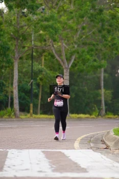 Runner Photo 3309108