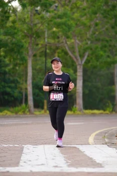 Runner Photo 3309121