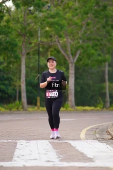 Runner Photo 3309125