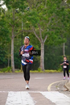 Runner Photo 3309164