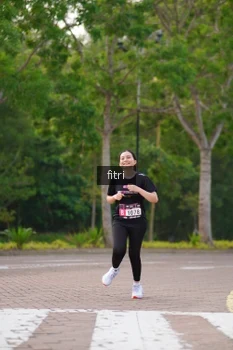Runner Photo 3309224