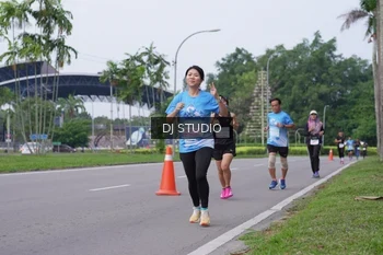 Runner Photo 3309255