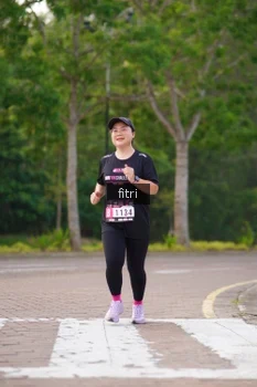Runner Photo 3309256