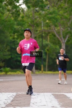 Runner Photo 3309314