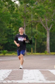 Runner Photo 3309315