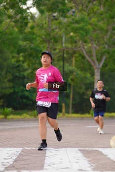 Runner Photo 3309357