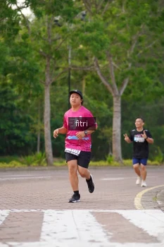 Runner Photo 3309364