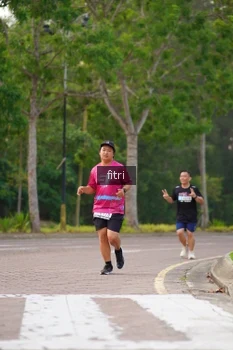 Runner Photo 3309366
