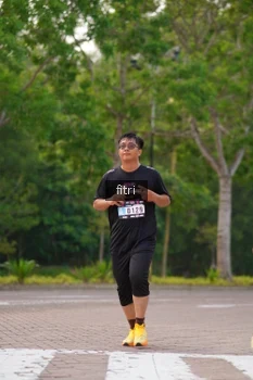 Runner Photo 3309388