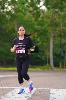 Runner Photo 3309435