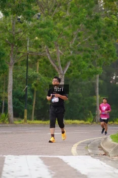 Runner Photo 3309437