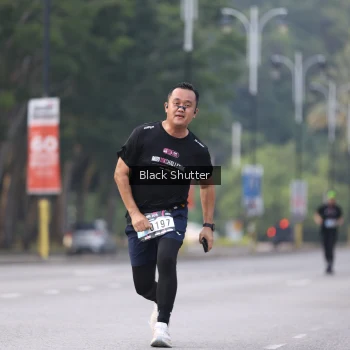Runner Photo 3309512