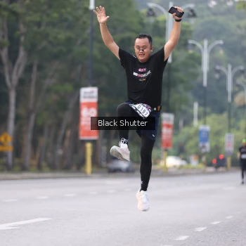 Runner Photo 3309515