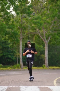 Runner Photo 3309597