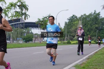Runner Photo 3309643