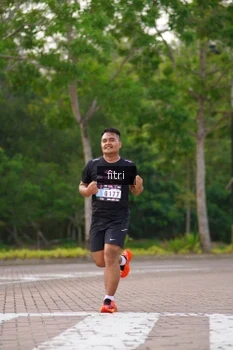 Runner Photo 3309654