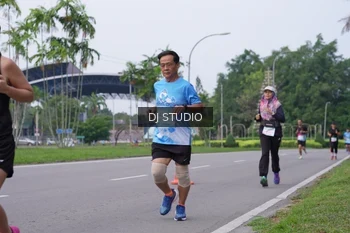 Runner Photo 3309684
