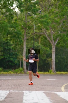 Runner Photo 3309748