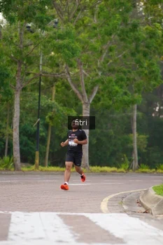 Runner Photo 3309783