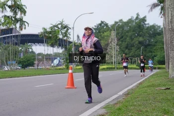 Runner Photo 3309878