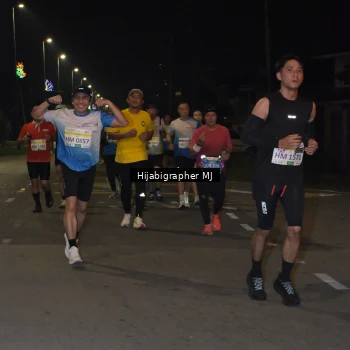 Runner Photo 3309899