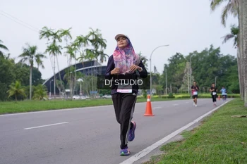 Runner Photo 3309944