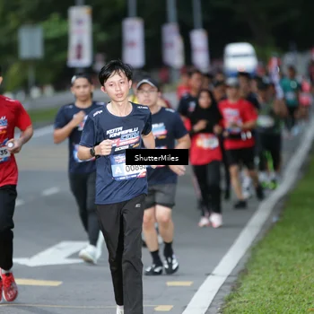 Runner Photo 33109
