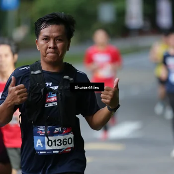 Runner Photo 33113