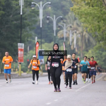 Runner Photo 3311501