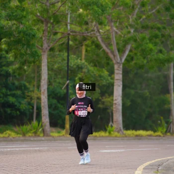 Runner Photo 3311651