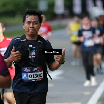 Runner Photo 33117