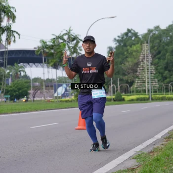 Runner Photo 3311775