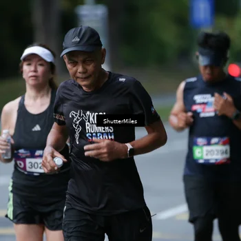 Runner Photo 33120