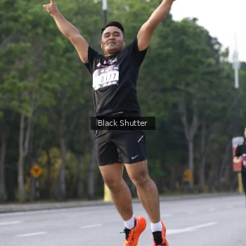 Runner Photo 3312453