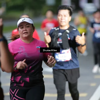 Runner Photo 33130
