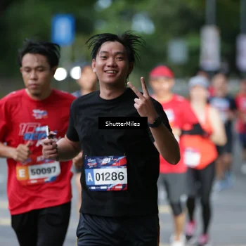 Runner Photo 33140