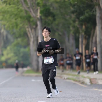 Runner Photo 3314603