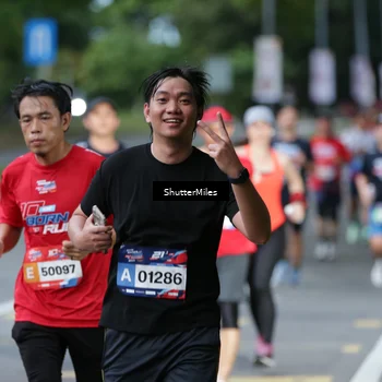 Runner Photo 33151