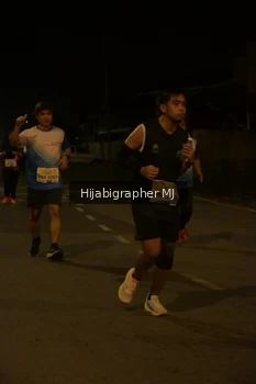 Runner Photo 3316175